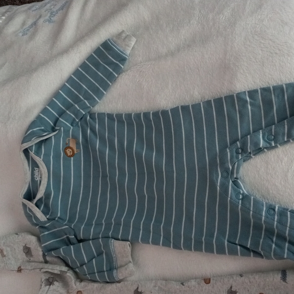 Child of Mine size 3-6 mo. sleep &play onesie; Grey &blue cute animal &stripe - Picture 2 of 3